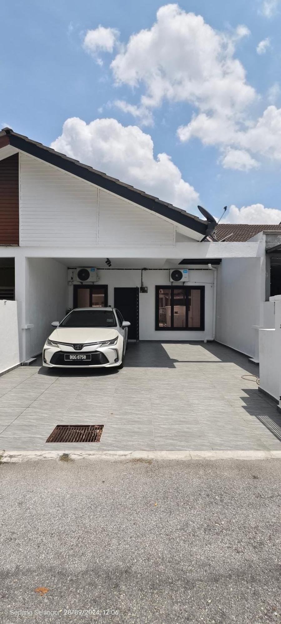 The Nadraa Klia Holiday home Sepang